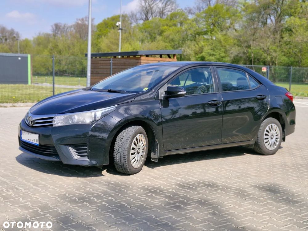 Toyota Corolla - 19