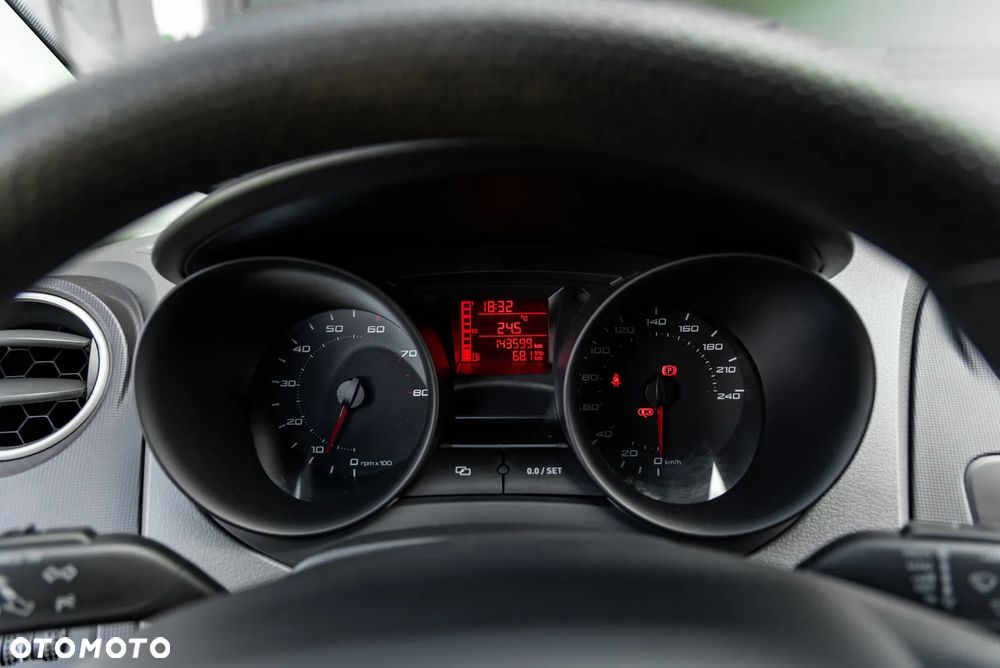 Seat Ibiza 1.4 16V Copa - 28