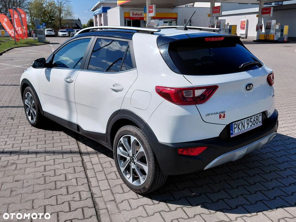 Kia Stonic 1.6 CRDi SCR L - 3