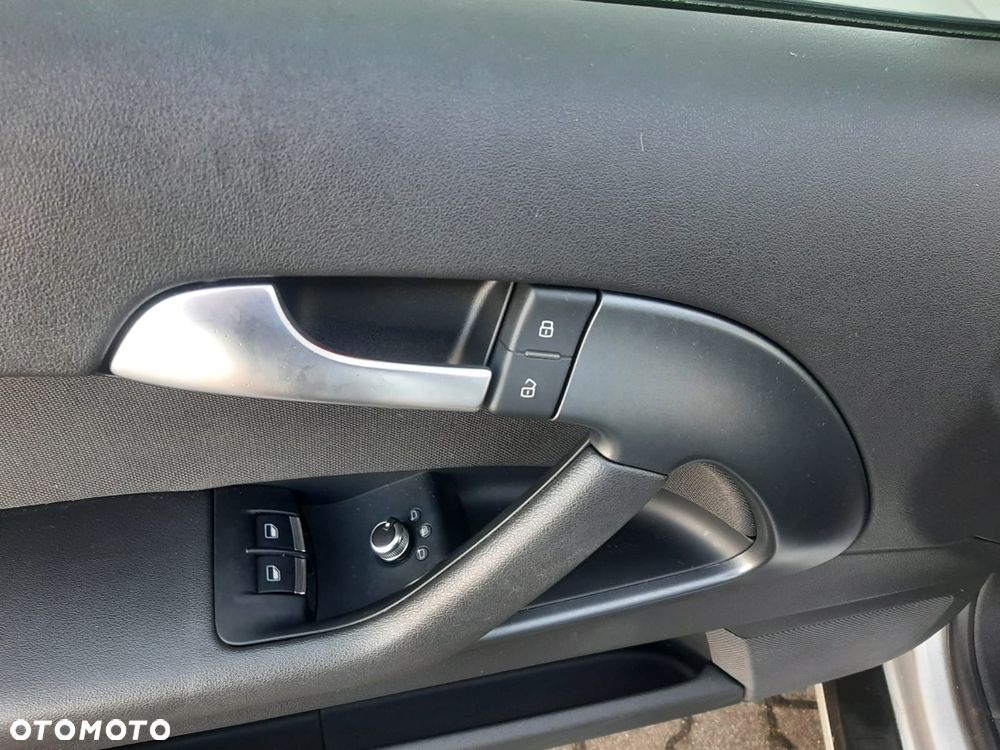 Audi A3 3-drzwiowe 1.4T FSI Ambiente - 28