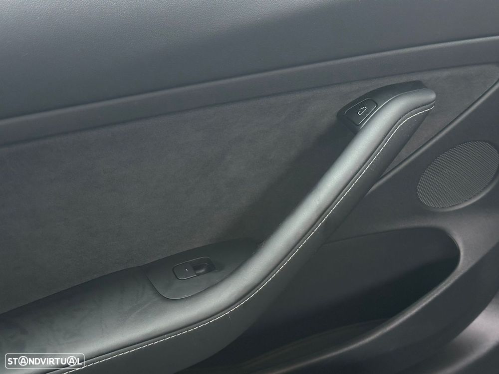 Tesla Model 3 Standard RWD Plus - 14