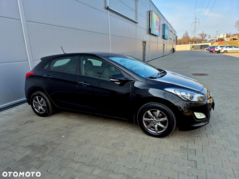Hyundai i30 1.4 Comfort - 16