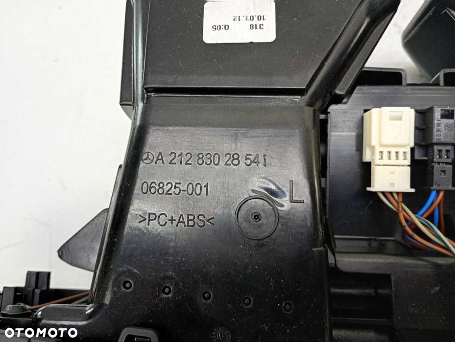 dekor konsoli kratka nawiewu listwa chrom mercedes w212 e-klassa A2128302854 - 14