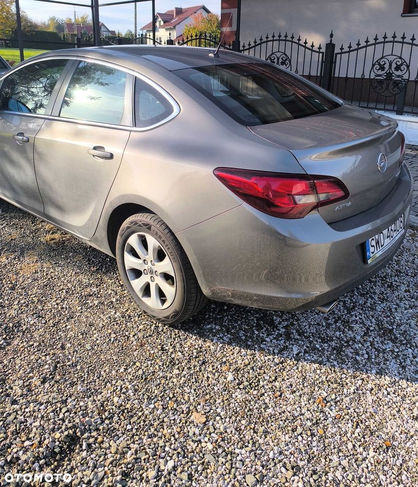 Opel Astra - 7