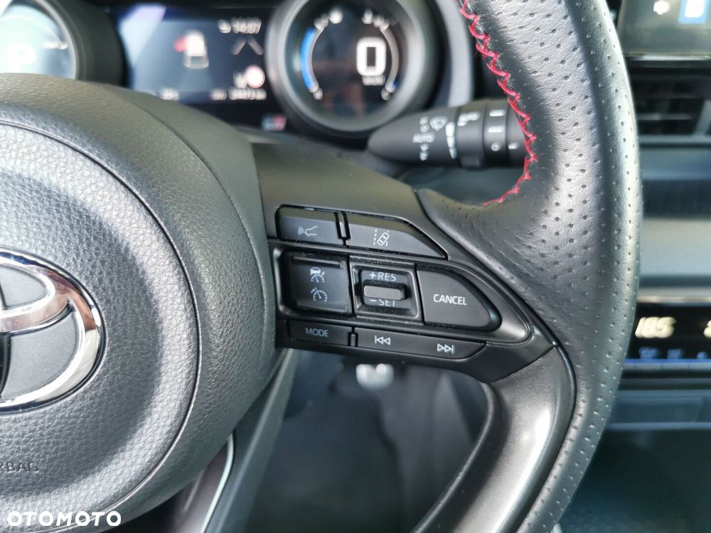 Toyota Yaris - 20