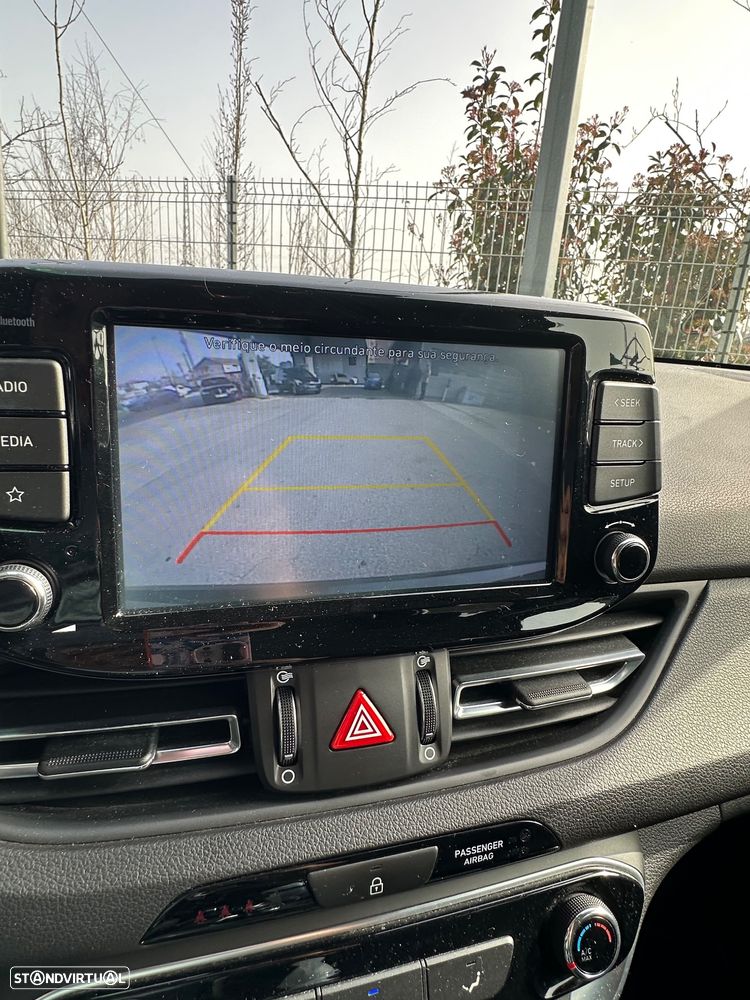 Hyundai i30 1.6 CRDI STyle - 17