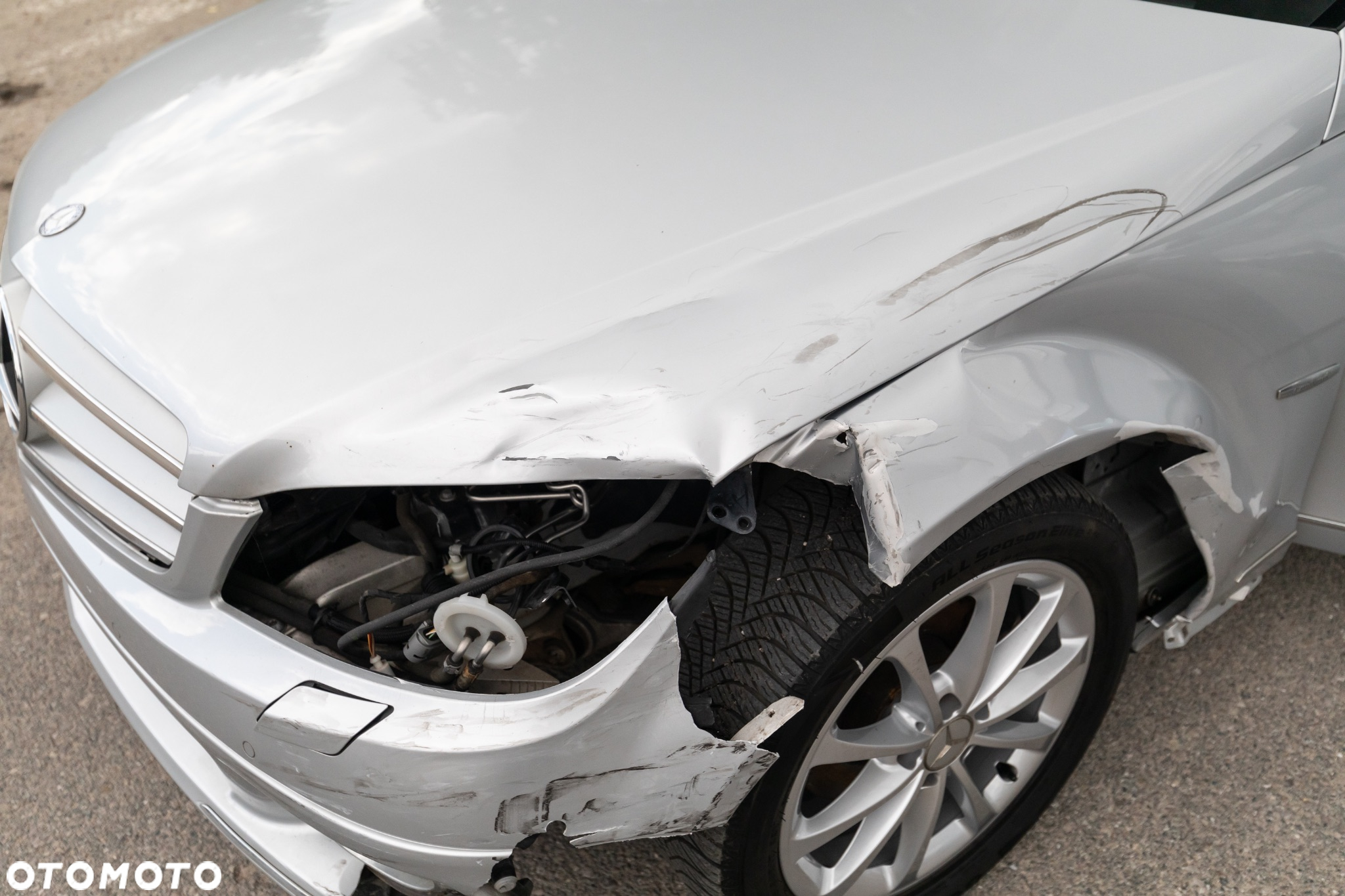 Mercedes-Benz Klasa C 220 T CDI DPF Automatik Avantgarde - 33