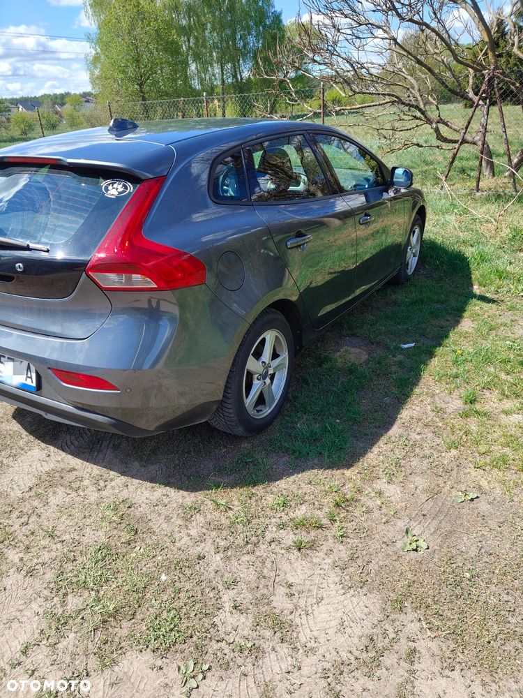 Volvo V40 D2 Kinetic - 6