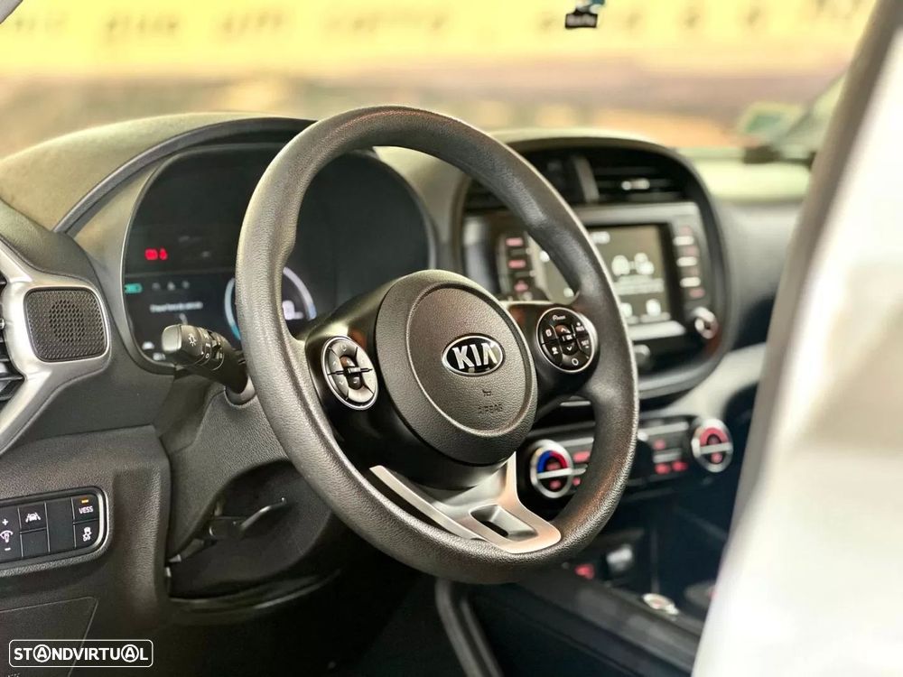 Kia e-Soul 64kWh - 15