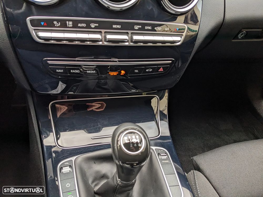 Mercedes-Benz C 200 - 17
