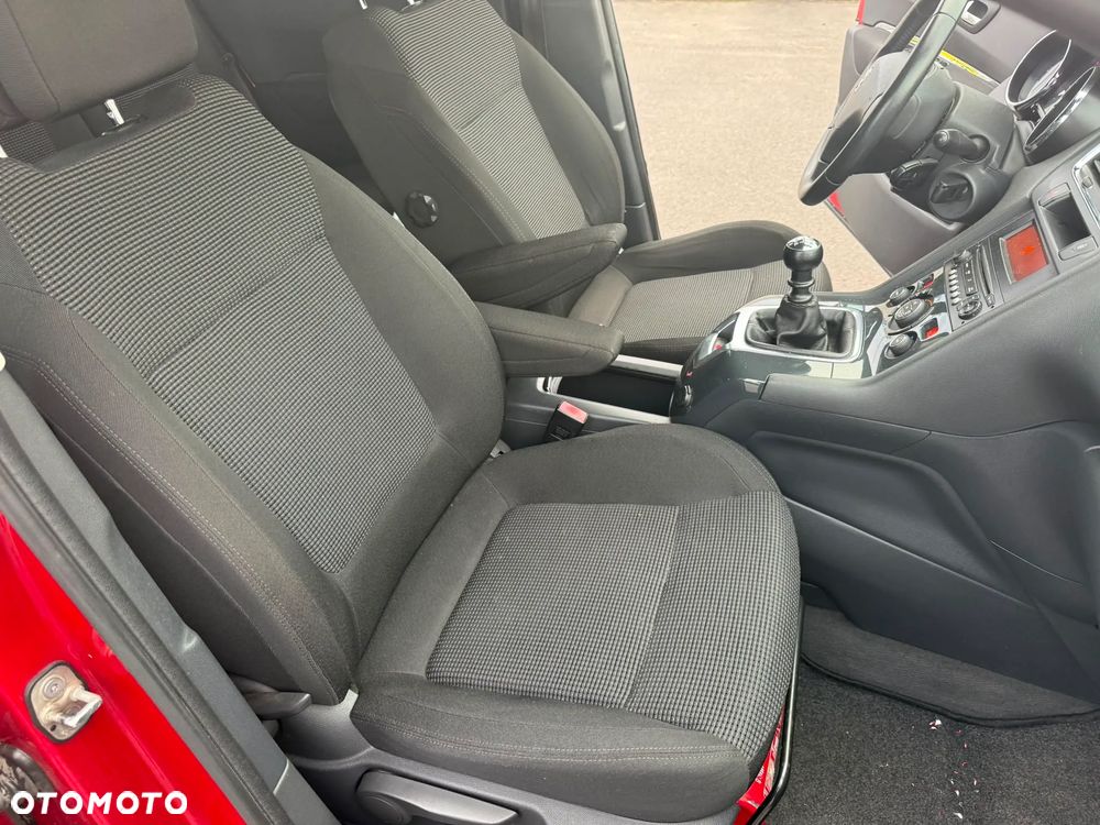 Peugeot 5008 - 9