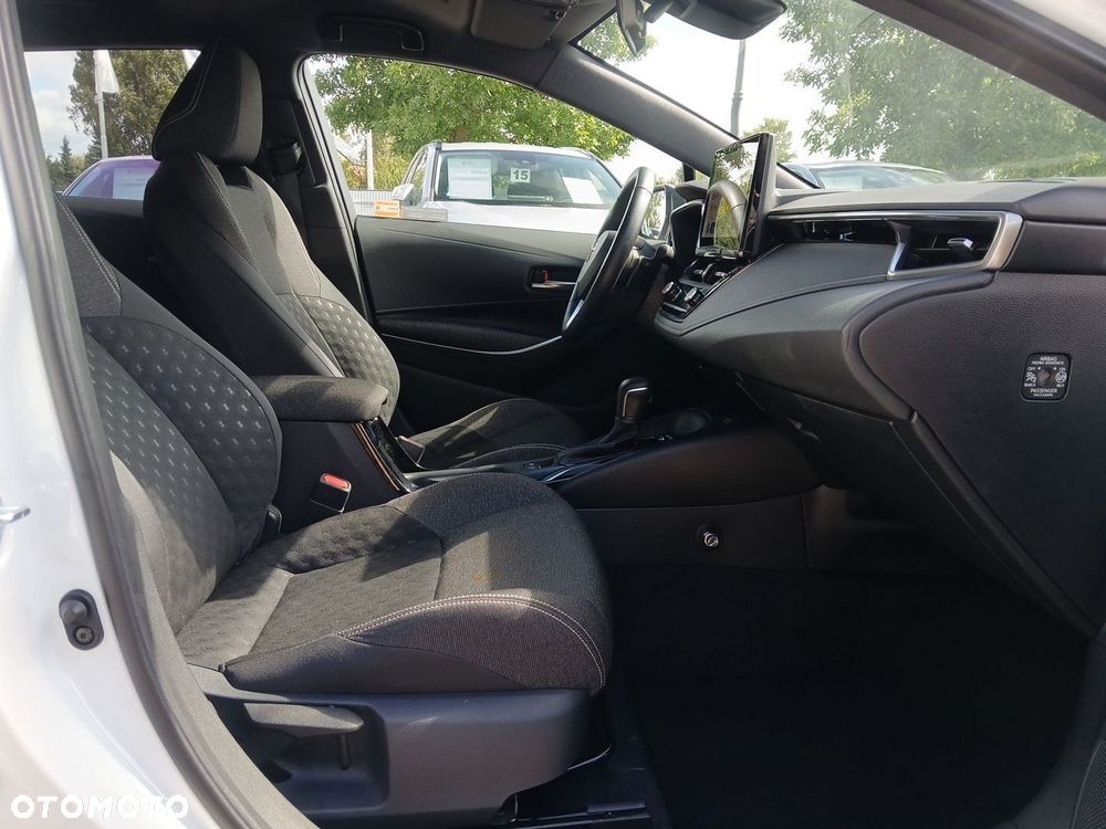 Toyota Corolla 2.0 Hybrid Comfort - 10