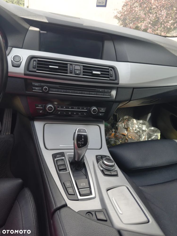BMW Seria 5 535d xDrive - 6