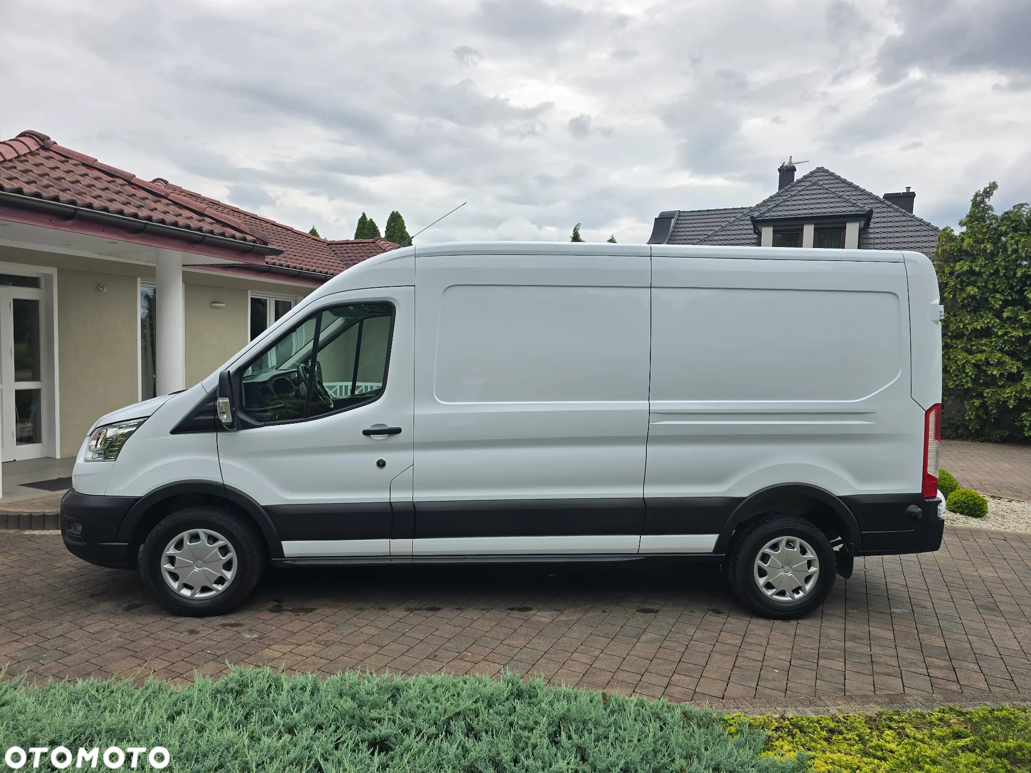 Ford Transit - 9