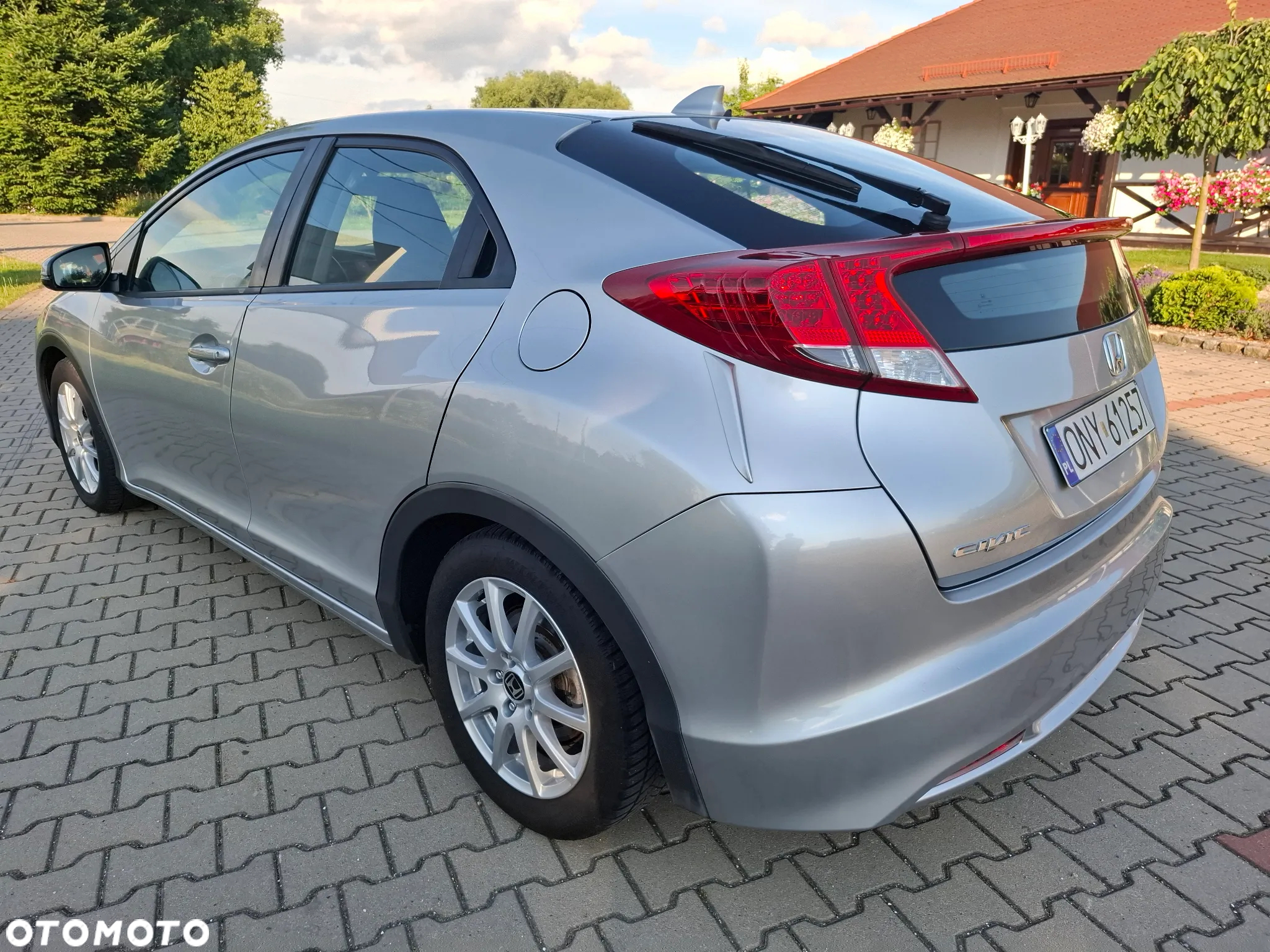 Honda Civic 1.6 i-DTEC Executive Navi - 23