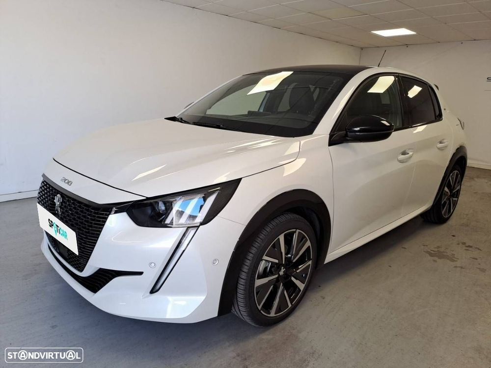 Peugeot 208 1.2 PureTech GT EAT8 - 28