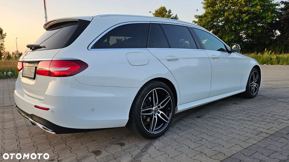 Mercedes-Benz Klasa E 220 d 4-Matic AMG - 4