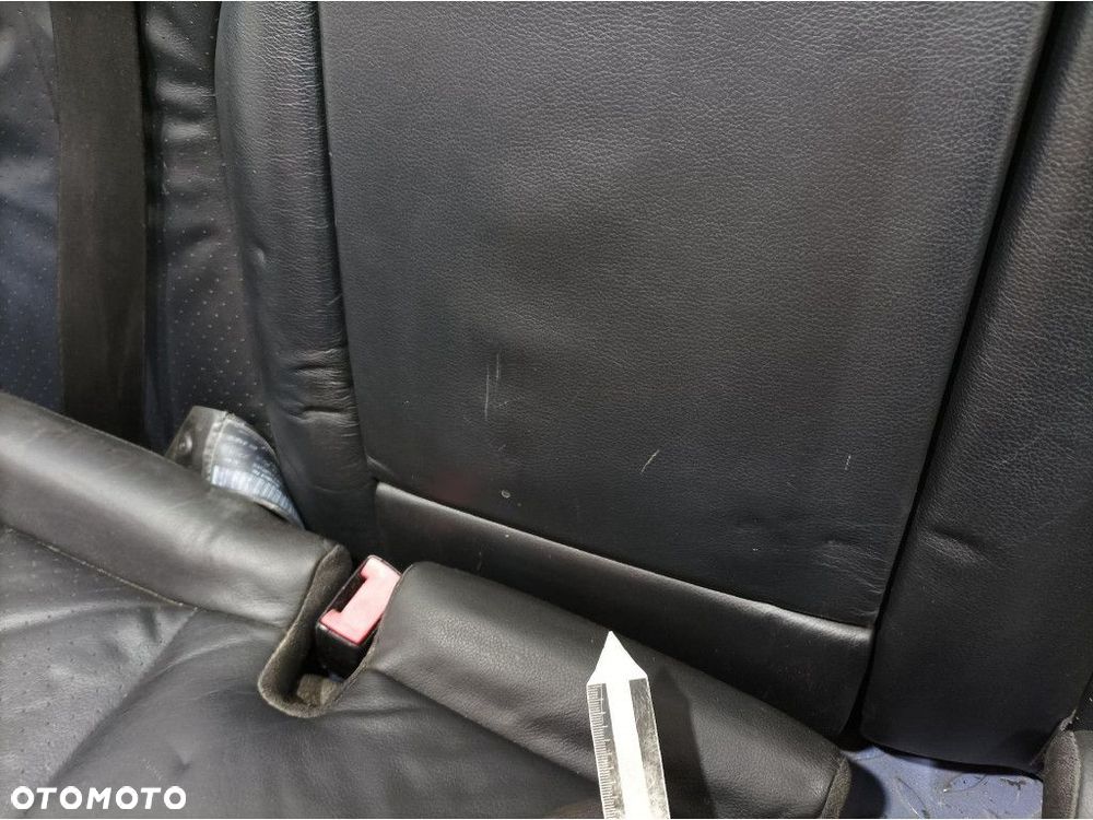 VW PASSAT B6 FOTELE SIEDZISKO OPARCIE KANAPA TYŁ SKÓRA KOMPLET EU - 6