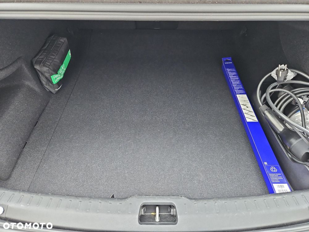 Volvo S90 - 27