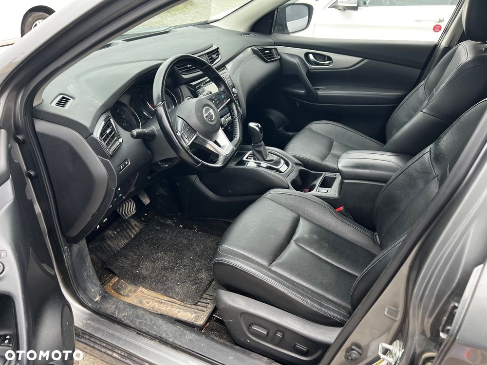 Nissan Qashqai - 15