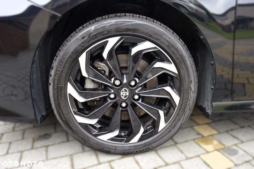 Toyota Camry 2.5 Hybrid Comfort CVT - 22