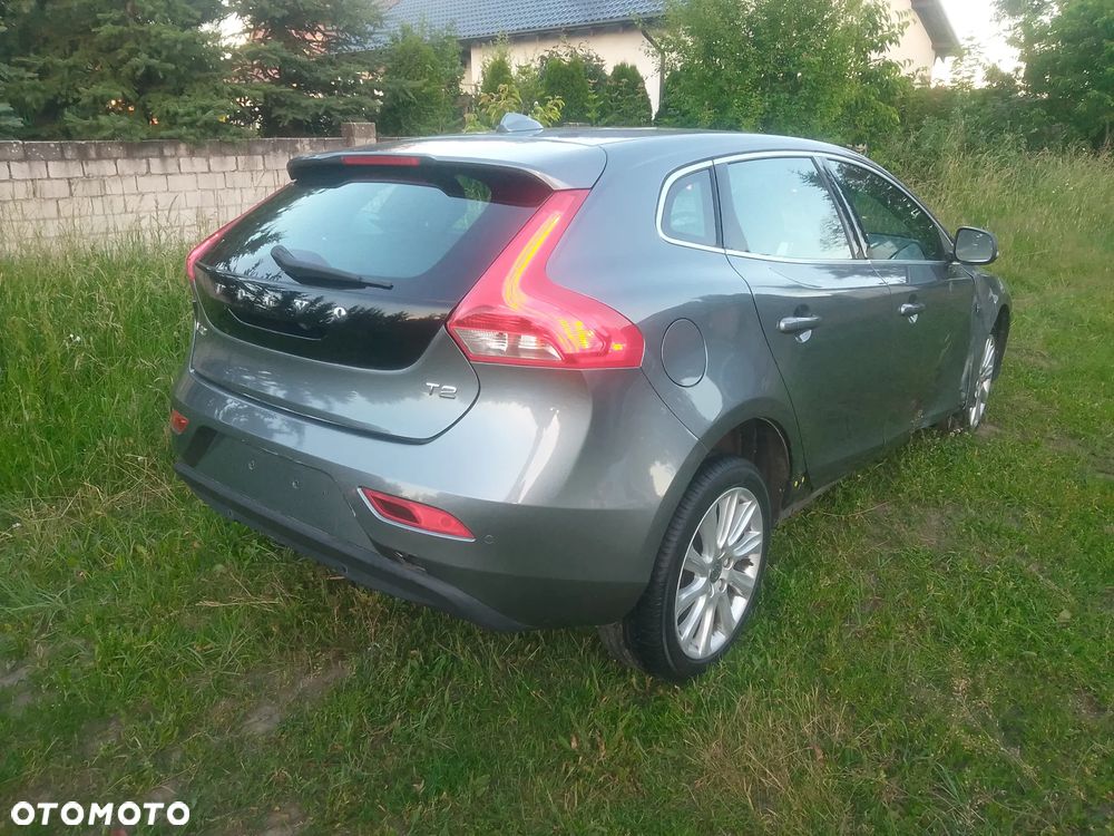 Volvo V40 T2 Drive-E Ocean Race - 8