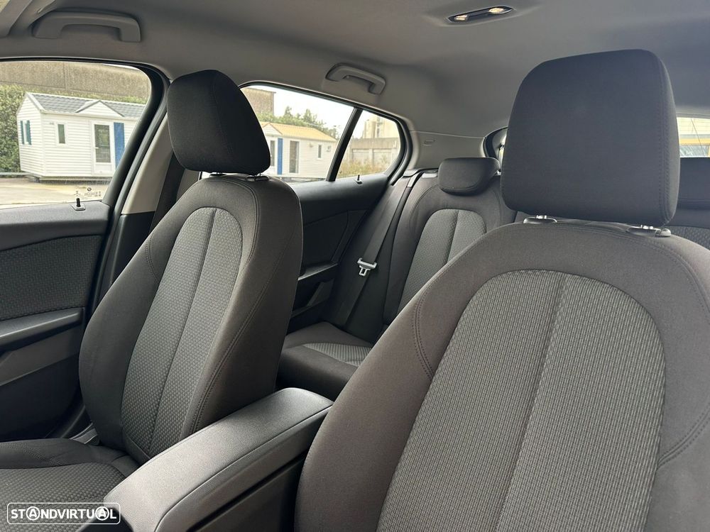 BMW 118 i Corporate Edition Auto - 8