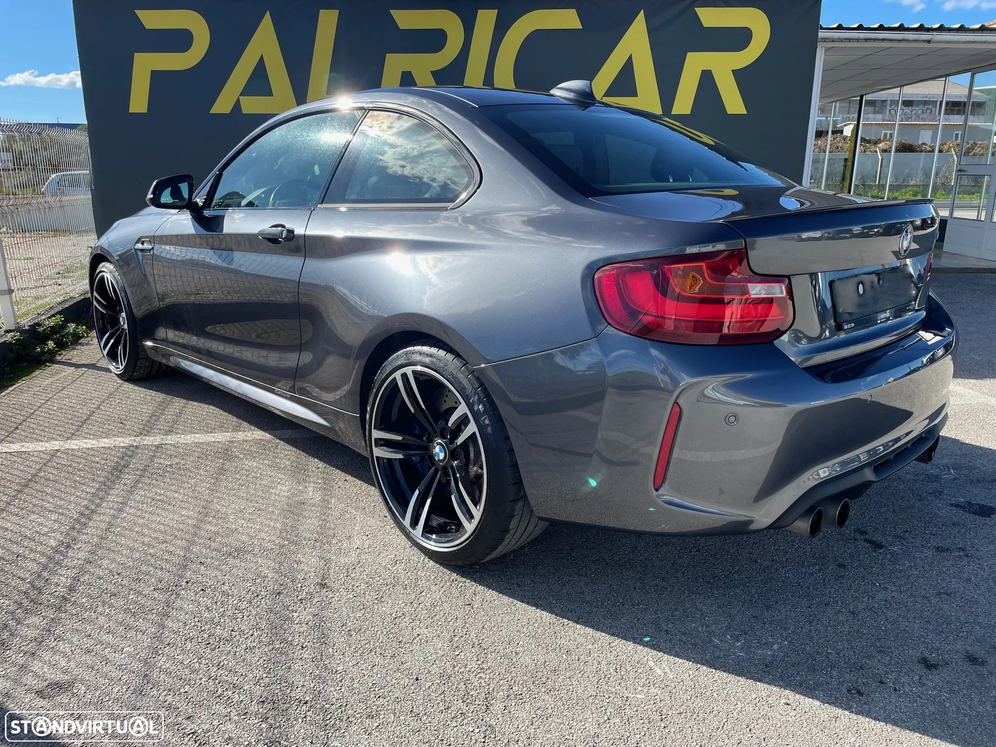 BMW M2 Auto - 9