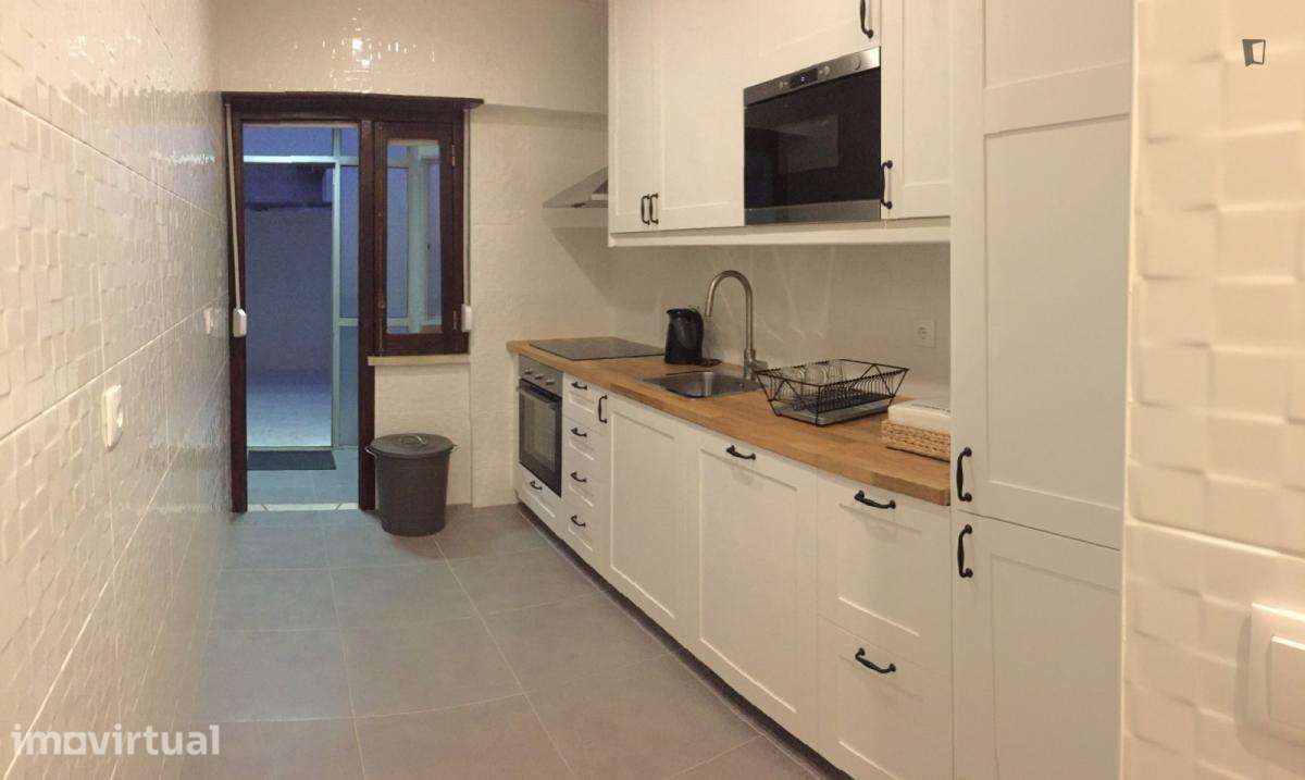 Quarto - localizado em Arroios Lisbon - Grande imagem: 5/16