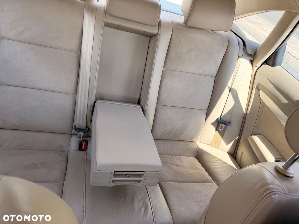 Audi A6 Limousine 2.0 TDI - 9