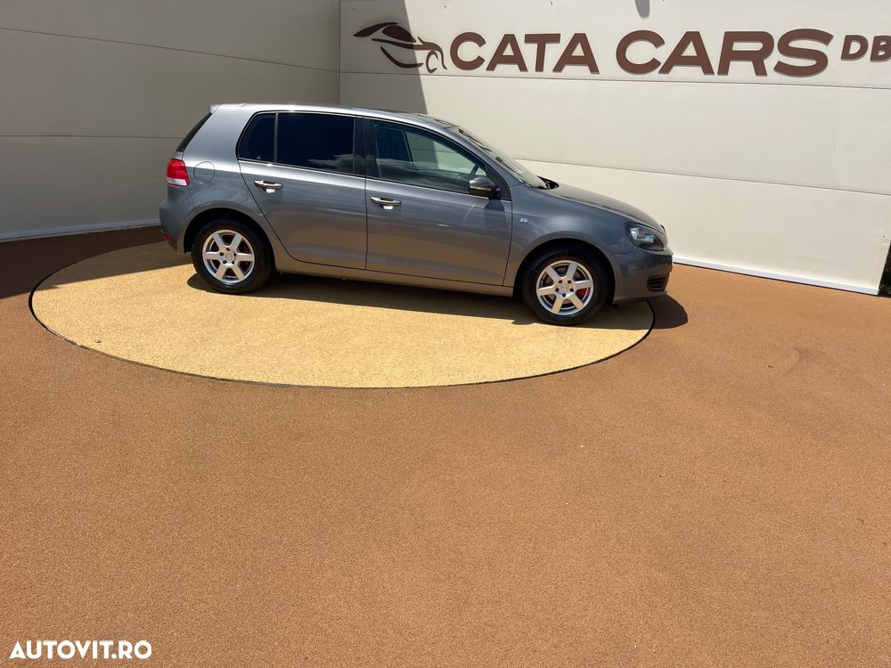 Volkswagen Golf - 20