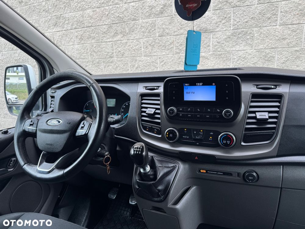 Ford Transit Custom - 14