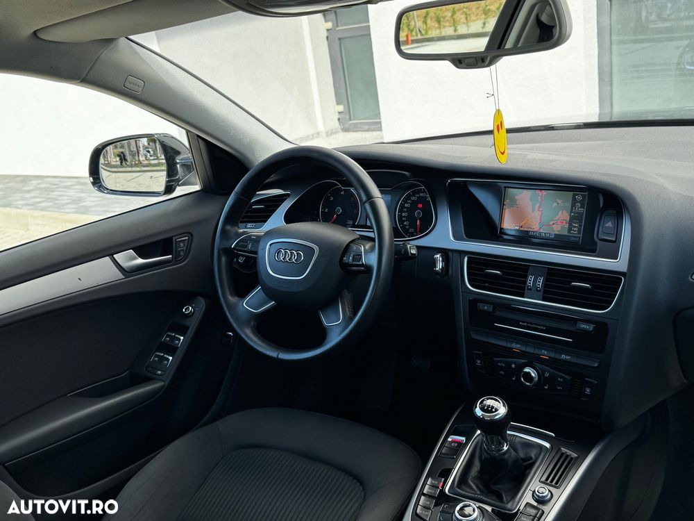 Audi A4 Limuzina 2.0 TDI Design - 4