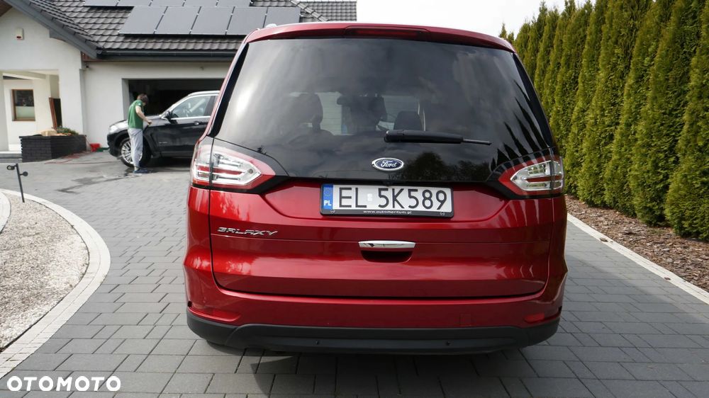 Ford Galaxy - 4