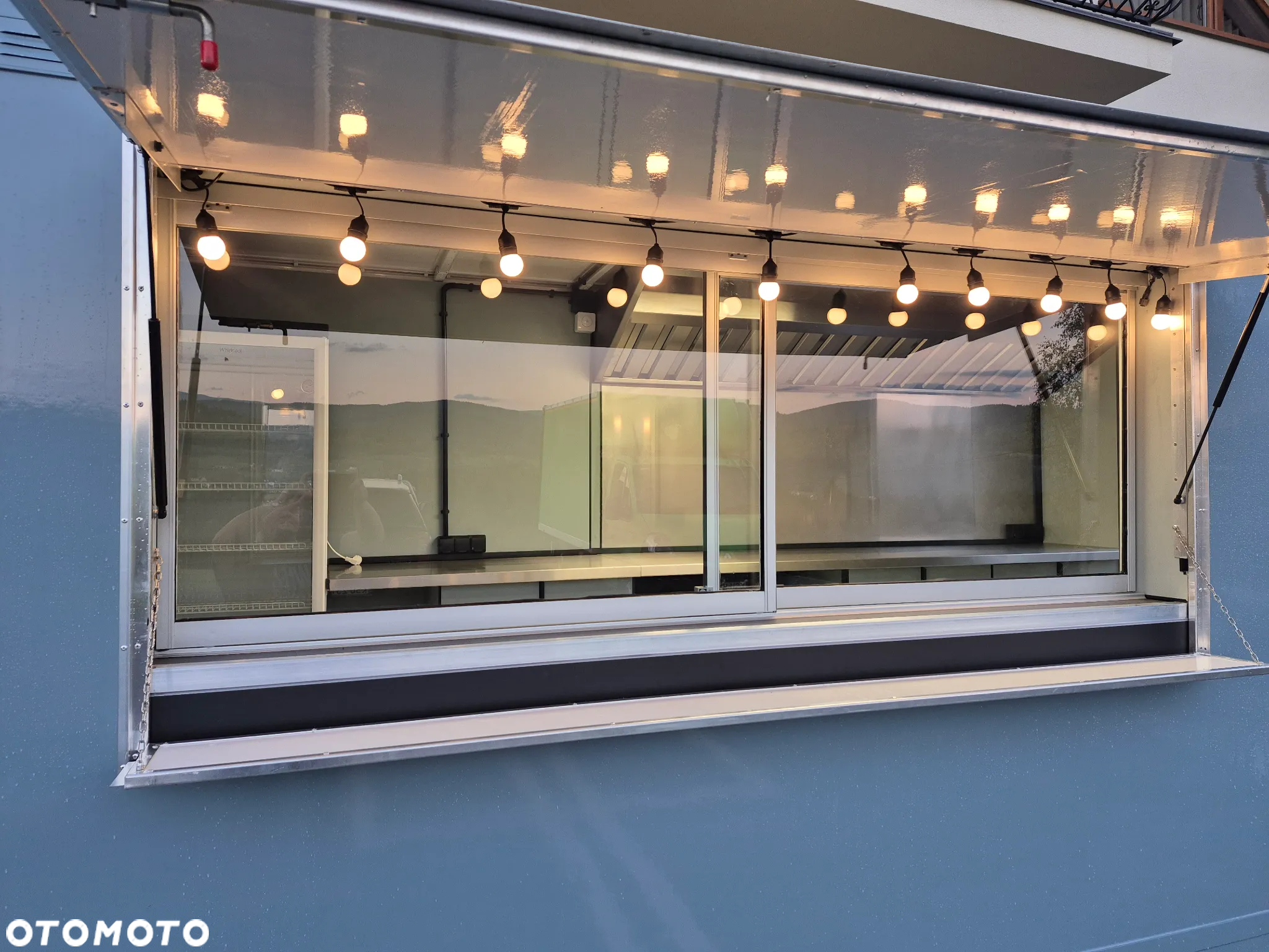 Iveco Food Truck Sklep Bar Specjalny - 12