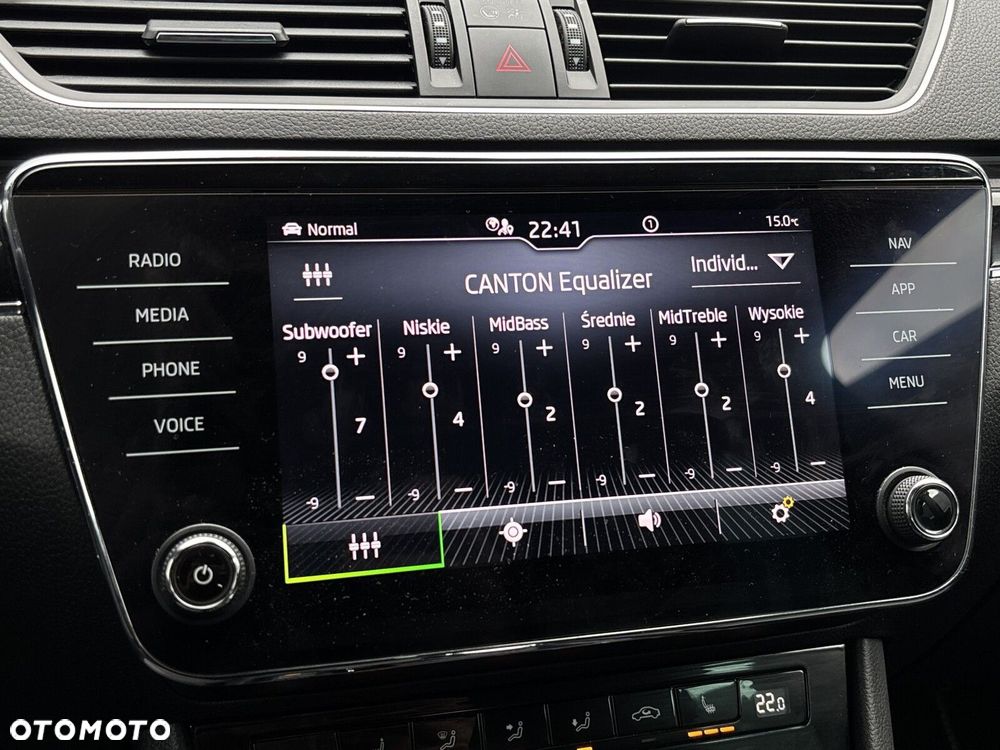 Skoda Superb 2.0 TDI SCR L&K DSG - 29
