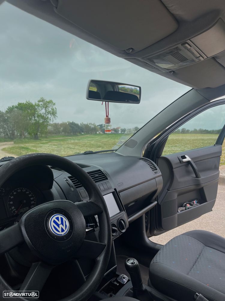 VW Polo - 16