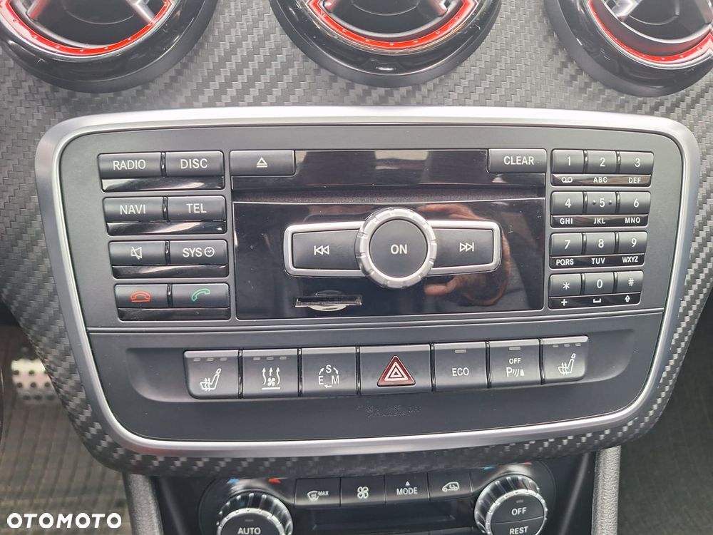 Mercedes-Benz Klasa A 250 (BlueEFFICIENCY) 7G-DCT AMG Sport - 20