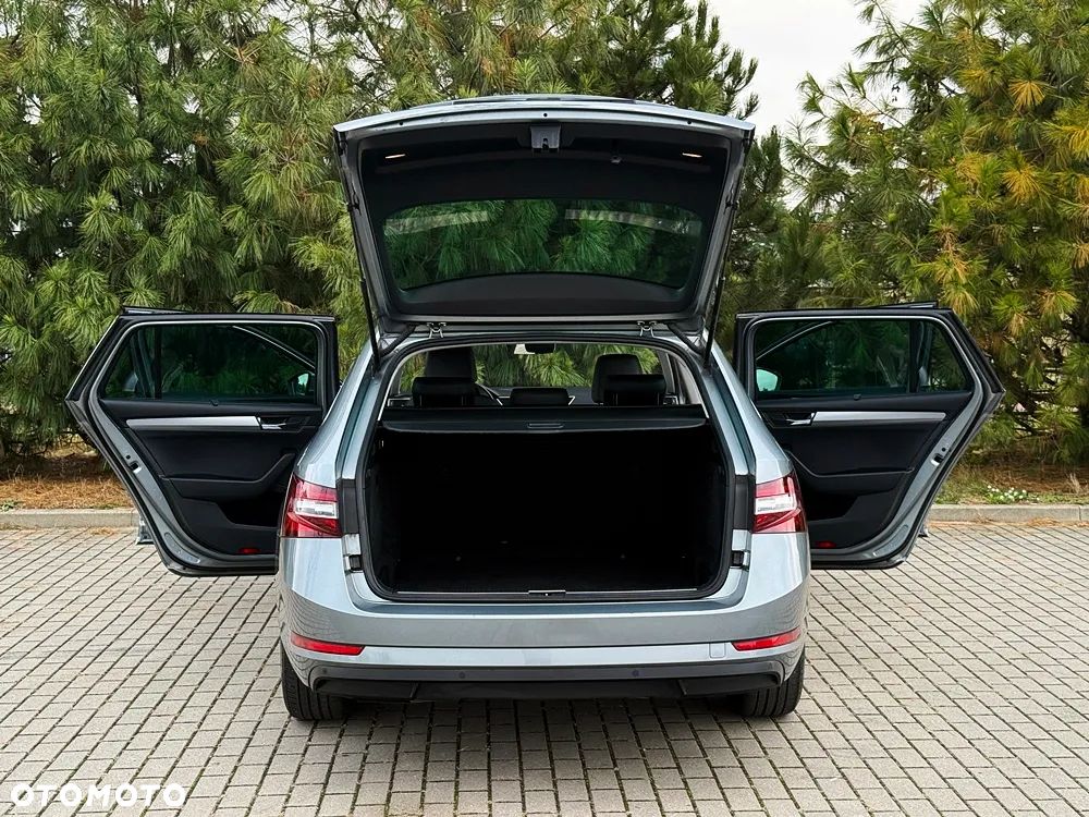 Skoda Superb 1.6 TDI Style - 18