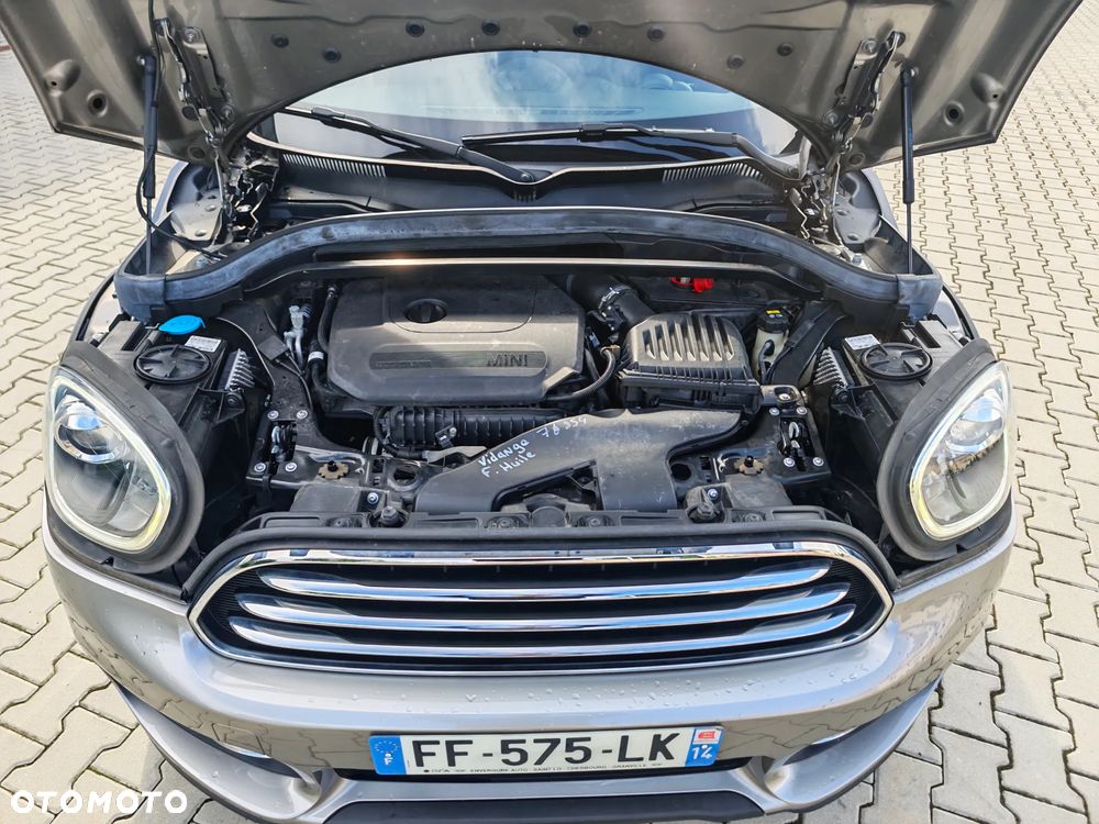 MINI Countryman Cooper Essential Trim - 21