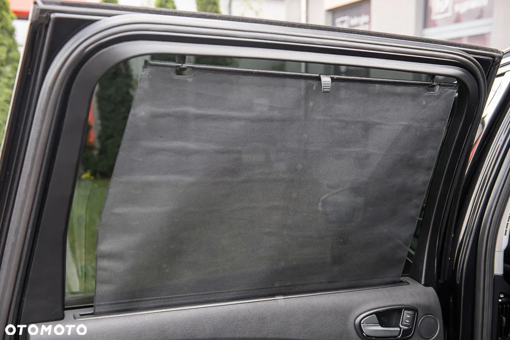 Ford Galaxy 2.0 Titanium - 23