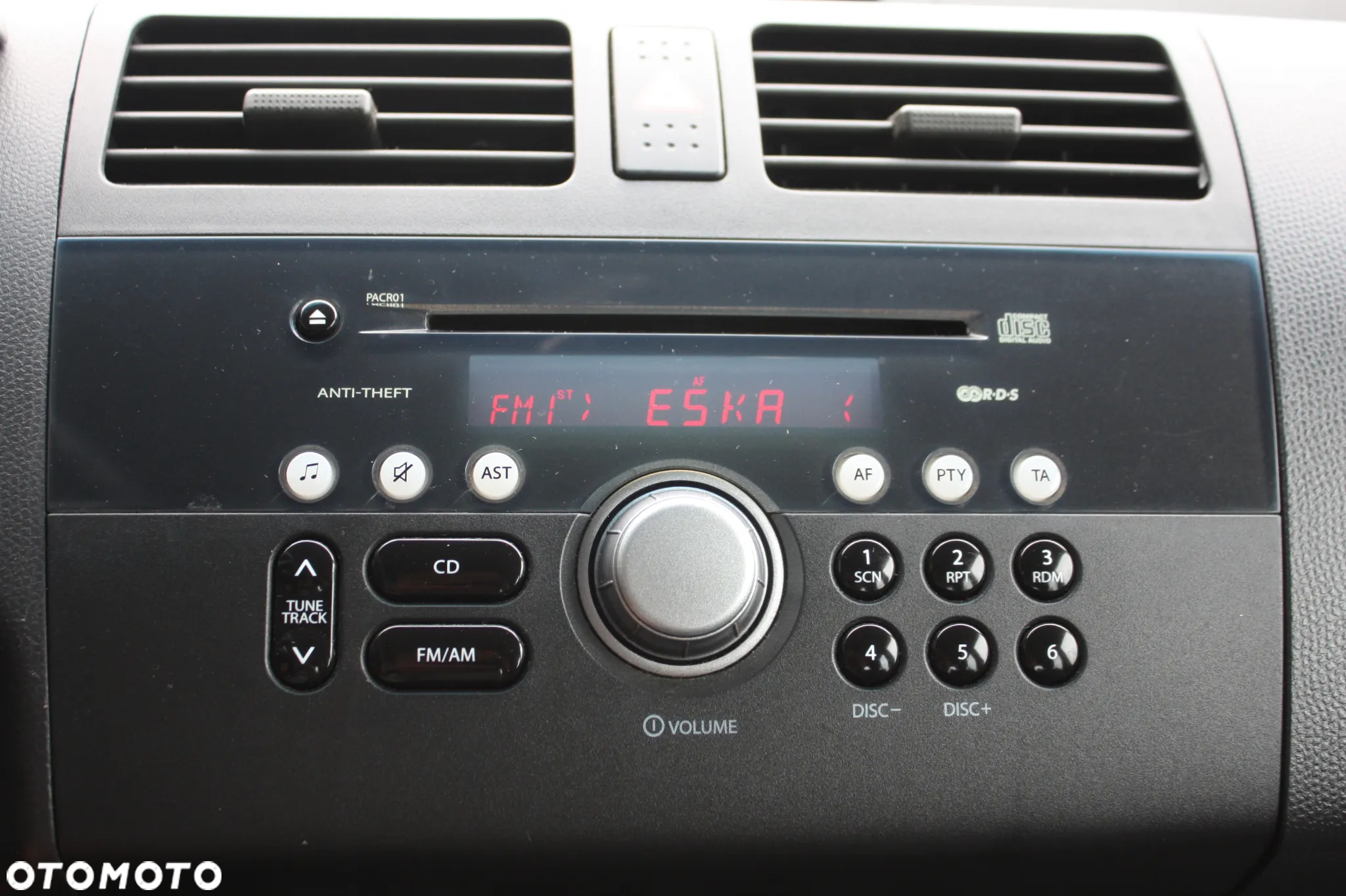Suzuki Swift 1.3 Comfort - 14