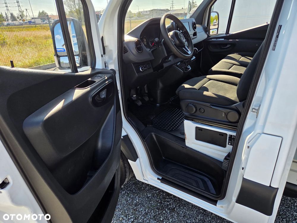 Mercedes-Benz Sprinter 314 CDI / 140KM / Wywrotka dł: 3.50 / Kufer / Klima / - 19