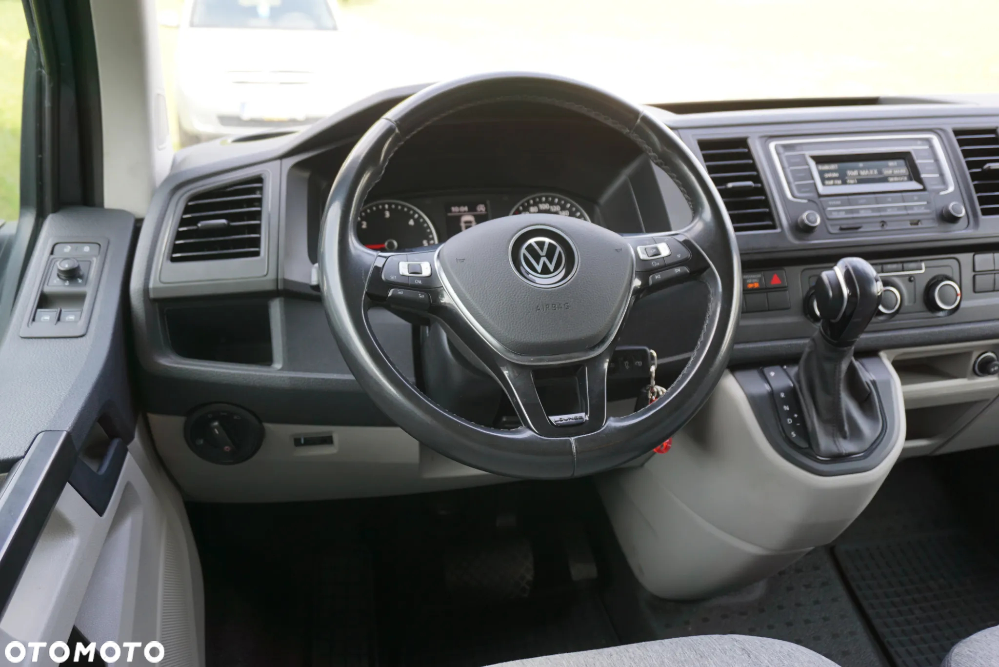 Volkswagen Caravelle 2.0 TDI L2 Highline DSG - 13
