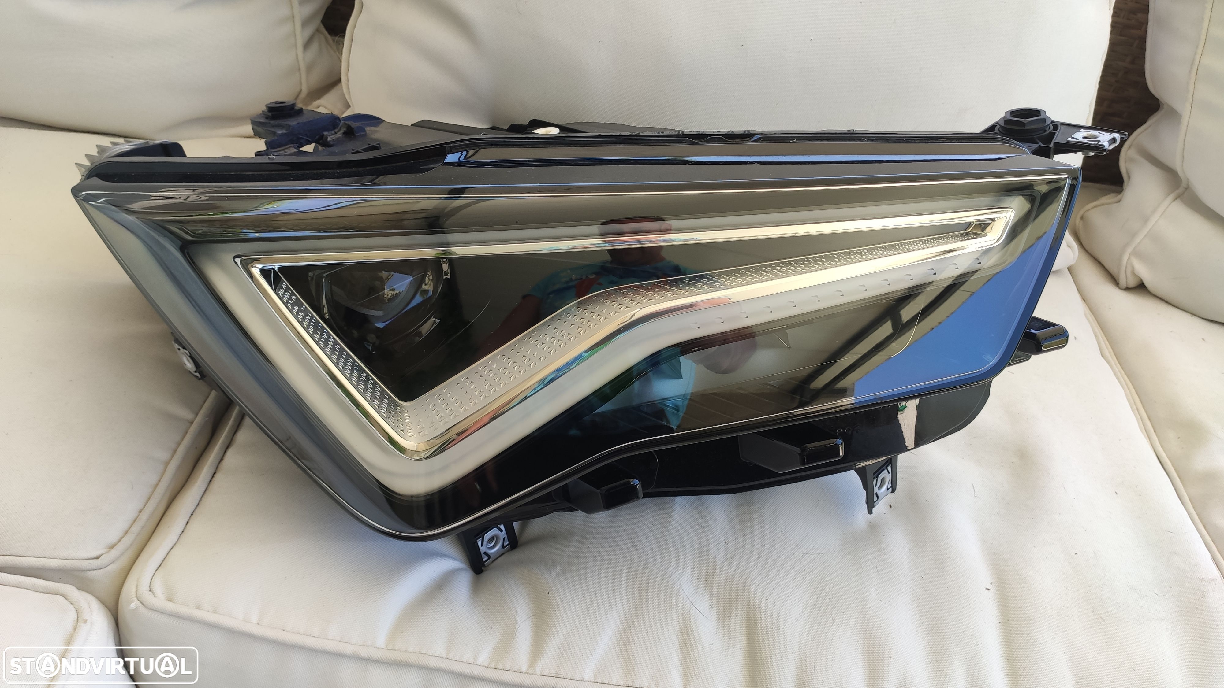 farol direito full Led SEAT Ateca facelift - 1