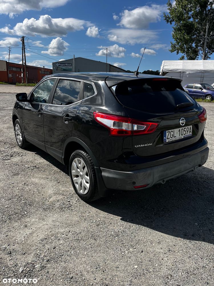 Nissan Qashqai 1.2 DIG-T Visia - 6