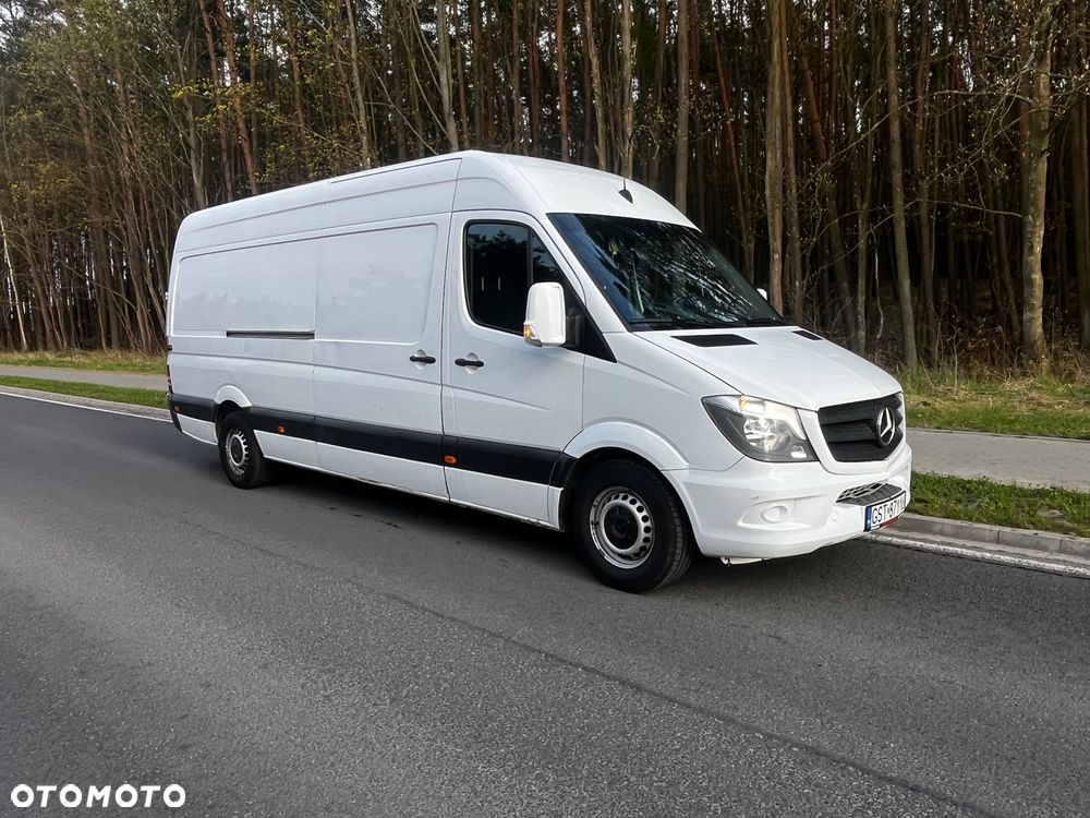 Mercedes-Benz Sprinter - 2