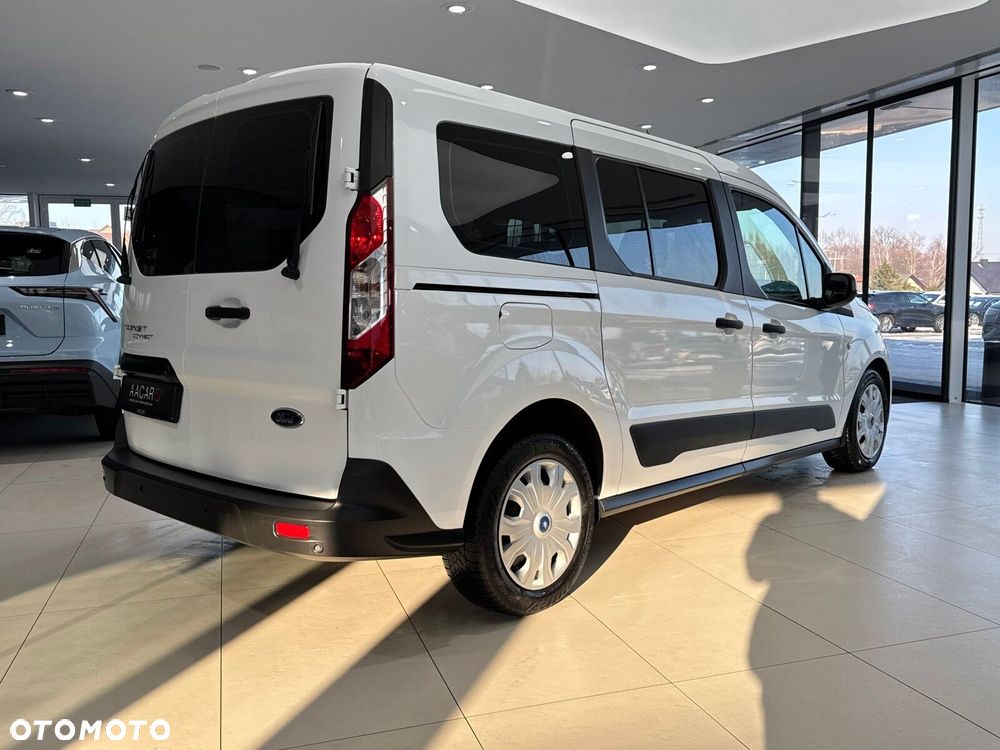 Ford Transit Connect - 5