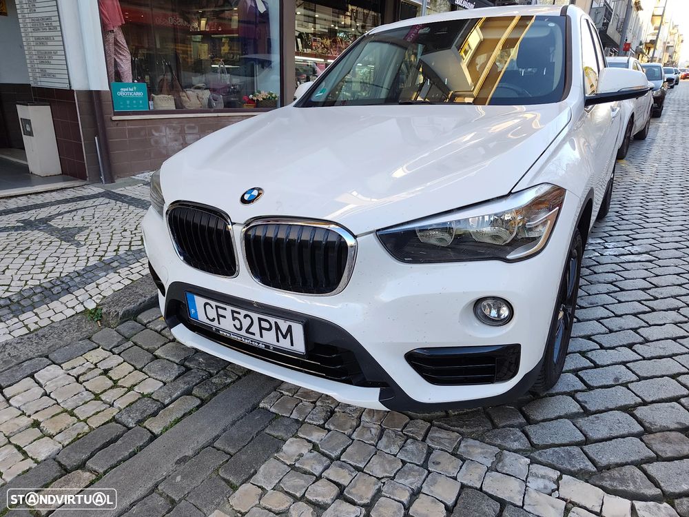 BMW X1 20 d xDrive Line Sport - 4