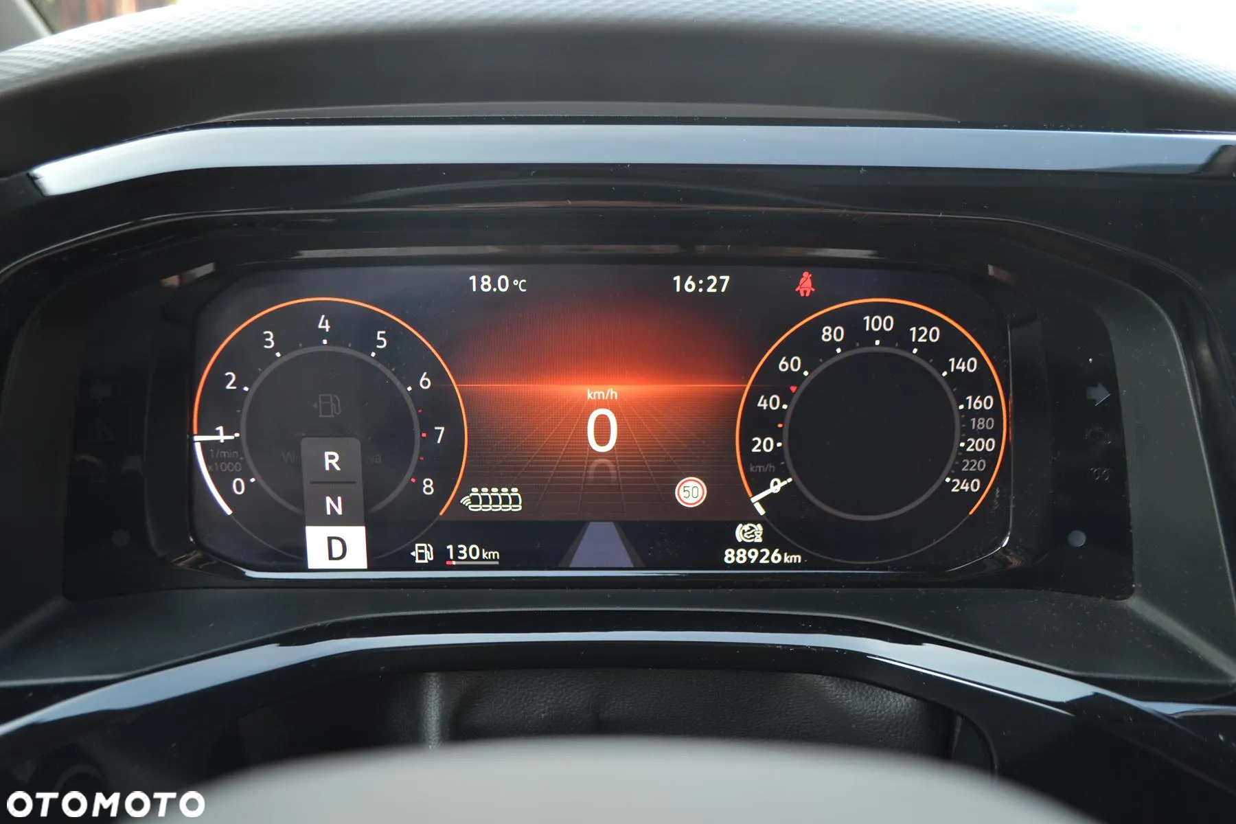 Volkswagen Multivan 2.0 TSI L2 Life DSG - 29